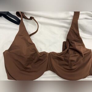 SKIMS Chocolate bra no padding